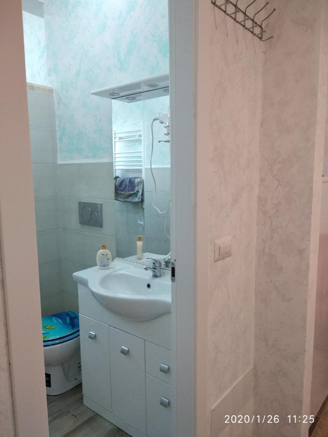 In Centro A ראפאלו מראה חיצוני תמונה