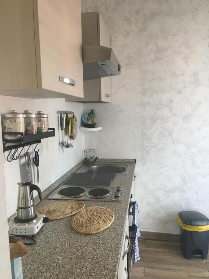In Centro A ראפאלו מראה חיצוני תמונה
