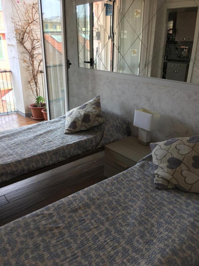 In Centro A ראפאלו מראה חיצוני תמונה